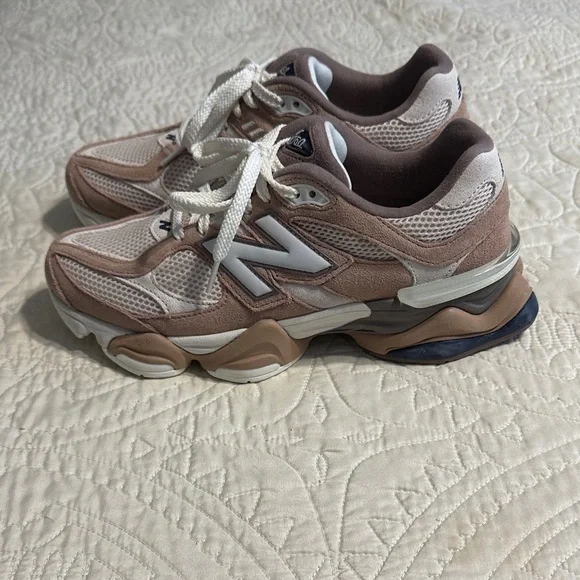 New Balance Women's 9060 Sneakers in Taupe and Cream - Picture 2 of 6